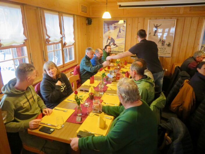 Mittagesen bei Derby